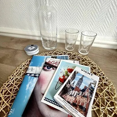 Nouveau - Hyper Centre Βισύ